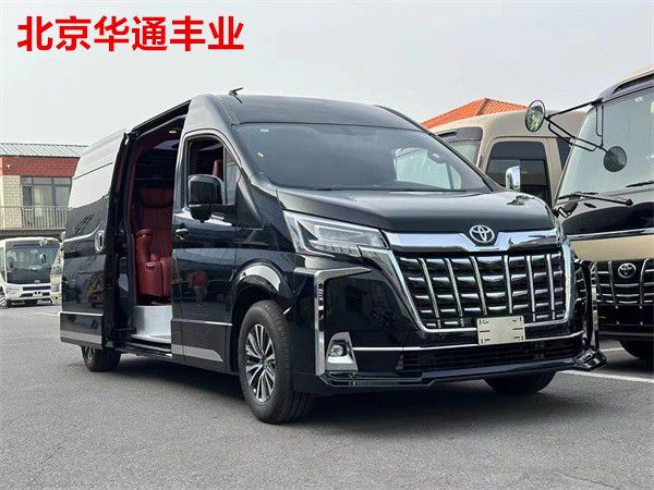 丰田海狮7座价格2024款丰田海狮到货
