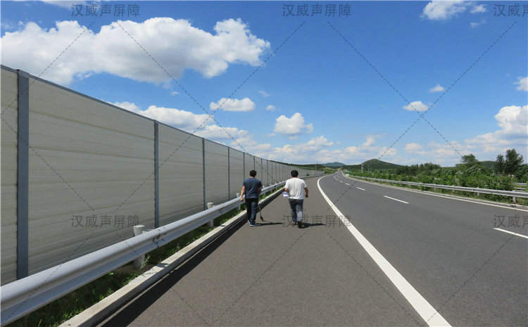 江苏高速公路隔音墙报价现货生产厂家规格报价(图4)