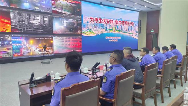 护航中高考青岛城管搭建噪声“隔音屏”为考生送安静(图2)