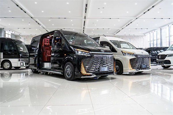 丰田海狮7座价格25款丰田海狮改装方案(图2)