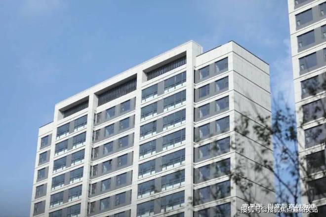 『』嘉定虹桥璀璨领峯售楼处电话：样板间参观预约欢迎致电(图1)