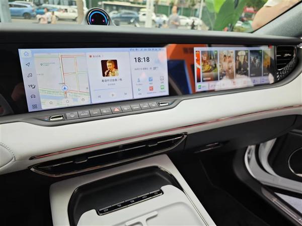 纯电续航最长的混动SUV！岚图FREE318河南地区上市：2199万起(图4)