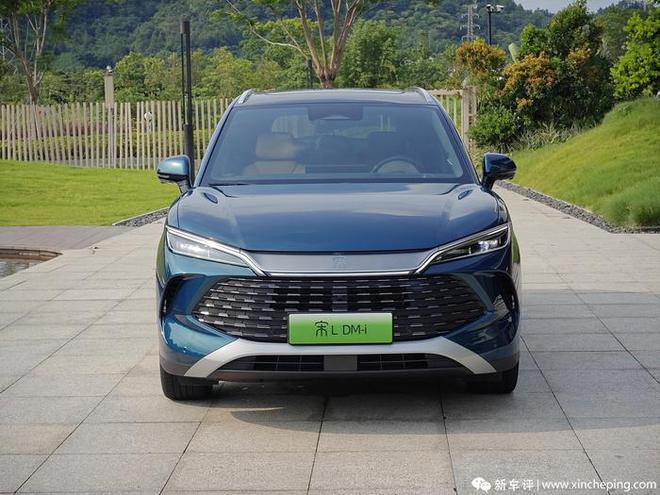 入门即豪华13万级中级SUV天花板！宋LDM-i上市即交付(图5)