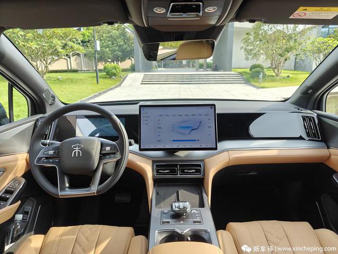 入门即豪华13万级中级SUV天花板！宋LDM-i上市即交付(图7)