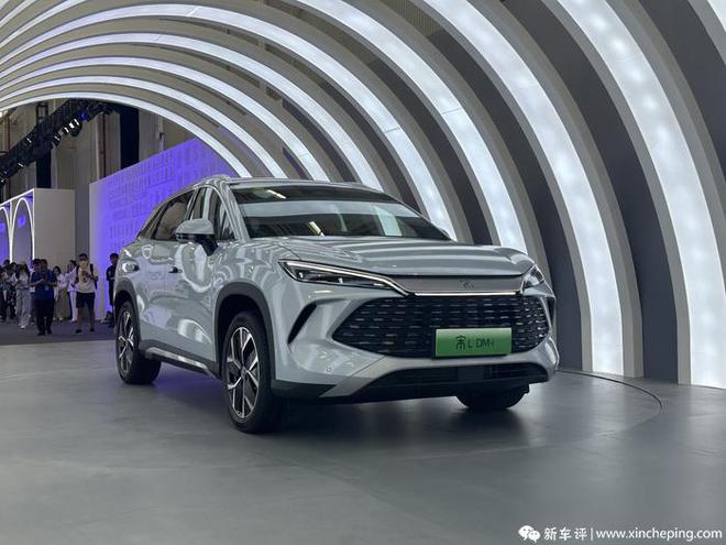 入门即豪华13万级中级SUV天花板！宋LDM-i上市即交付(图4)