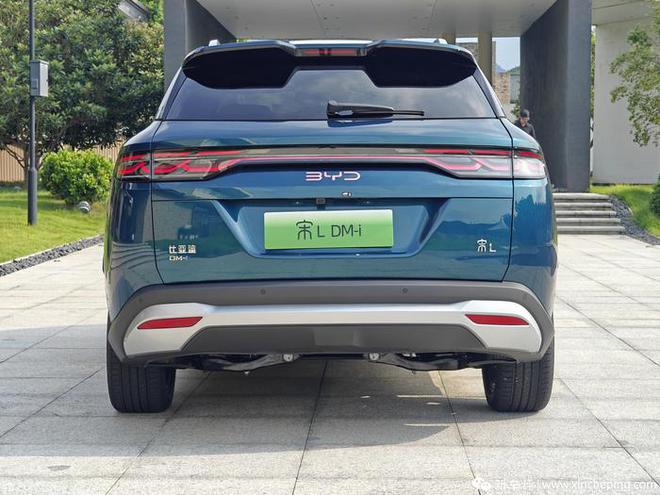 入门即豪华13万级中级SUV天花板！宋LDM-i上市即交付(图9)