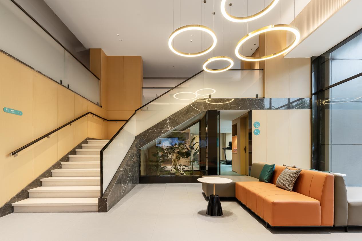 这个暑期城市便捷酒店业绩全线飘红(图3)