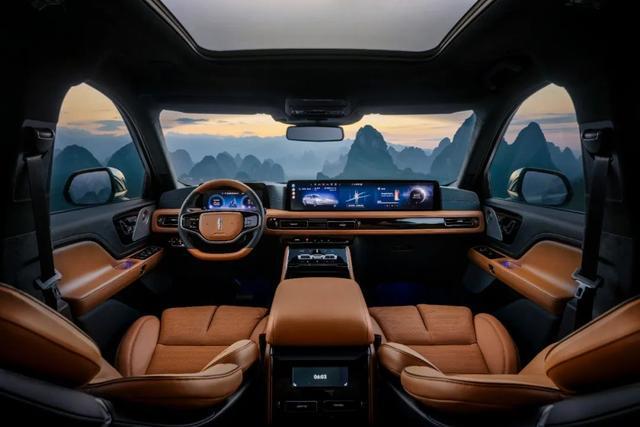 在山水画卷中翱翔——全新林肯飞行家(图2)