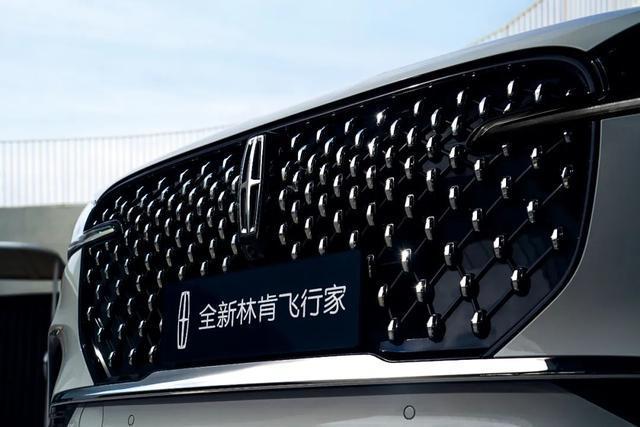 在山水画卷中翱翔——全新林肯飞行家(图10)