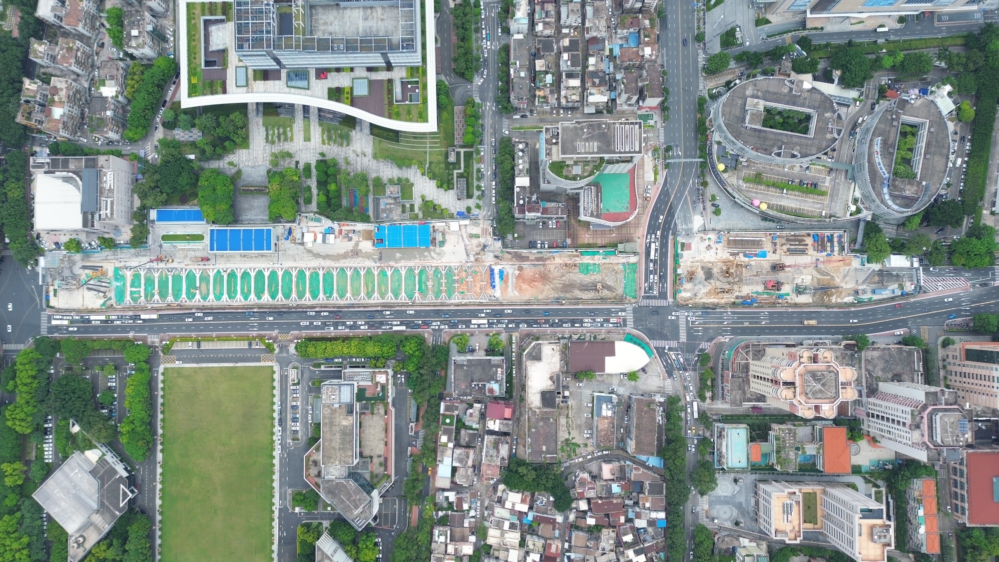 加速湾区轨道交通网络成形南中城际铁路中山兴中站188幅地下连续墙提前92天完工