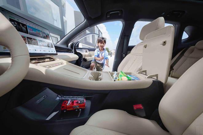 五菱星光S上市5款车型选哪款最实惠？(图4)