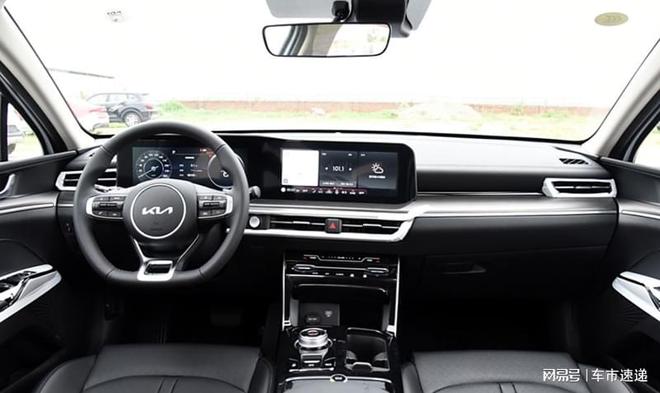 降价增配1398万起2025款起亚K5能否成为B级轿车的搅局者？(图4)