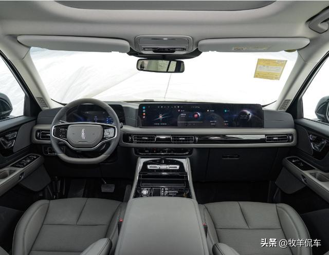 24款林肯飞行家实拍！前脸变化明显！动力有所升级！内饰更加豪华