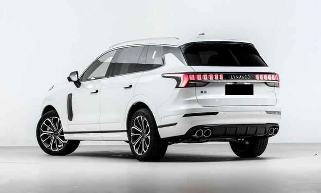 领克09五座版终于来了!限时价2128万、配四驱这回销量要涨?(图9)