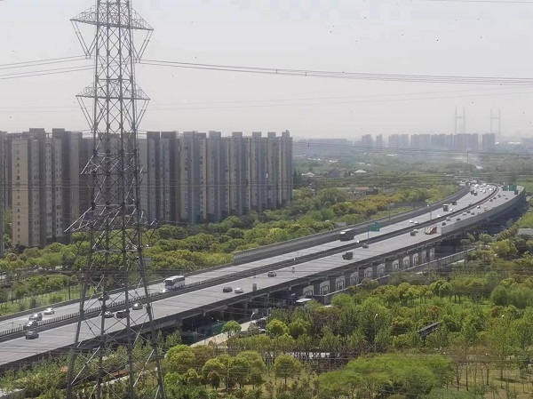 车辆日夜“山呼海啸”隔音屏到底何时装？相关部门最新答复(图3)