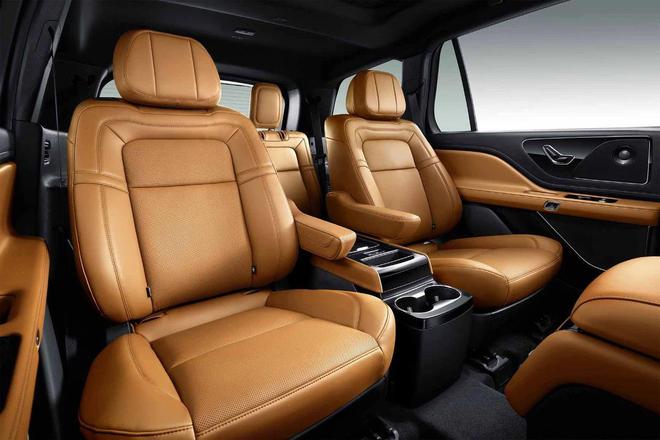 全新林肯飞行家上市四款车型怎么选？(图7)