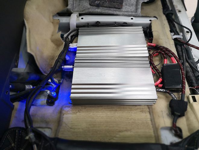 台州椒江普拉多汽车音响改装黄金声学黄金声学GS104低音炮(图7)