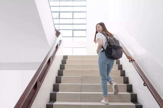 住高层住宅有什么感觉？15年老业主：3大“硬伤”住久了很窝火(图6)
