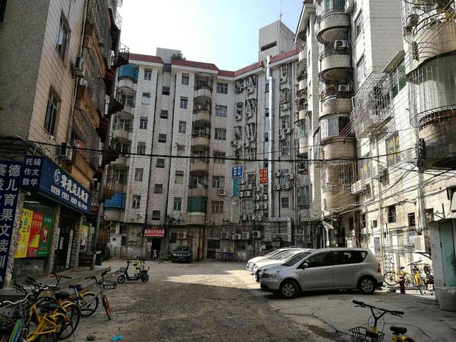 住高层住宅有什么感觉？15年老业主：3大“硬伤”住久了很窝火(图7)