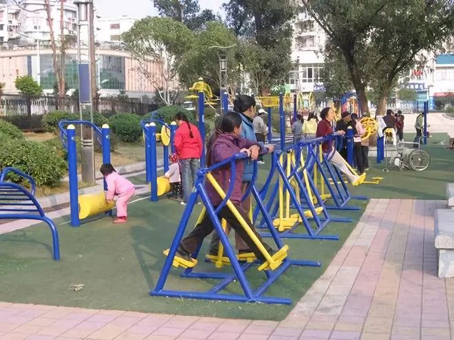住高层住宅有什么感觉？15年老业主：3大“硬伤”住久了很窝火(图4)