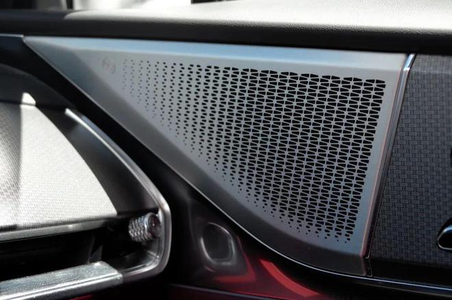 首试凯迪拉克全新XT5：平顺超预期、舒适下限高2799万买大满配真赚了(图6)