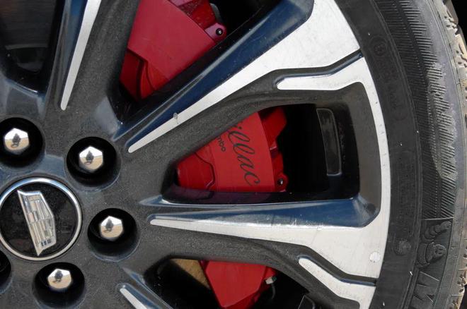 首试凯迪拉克全新XT5：平顺超预期、舒适下限高2799万买大满配真赚了(图12)