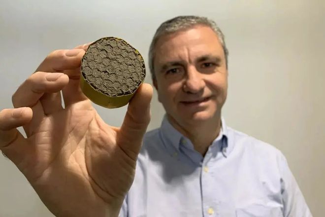 科学家开发出世界上最轻的隔音材料——氧化石墨烯聚乙烯醇气凝胶