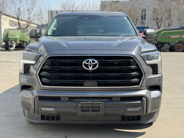 24款丰田红杉混动35T平行进口现车