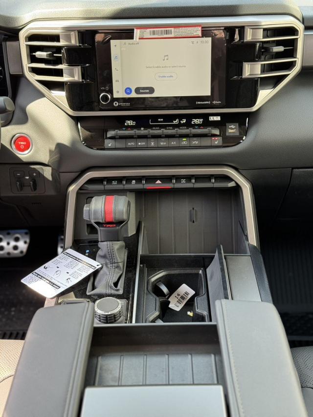 24款丰田红杉混动35T平行进口现车(图8)