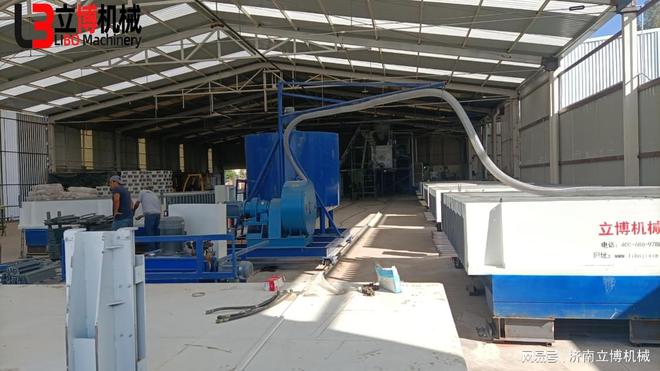 围墙板设备生产线(图3)