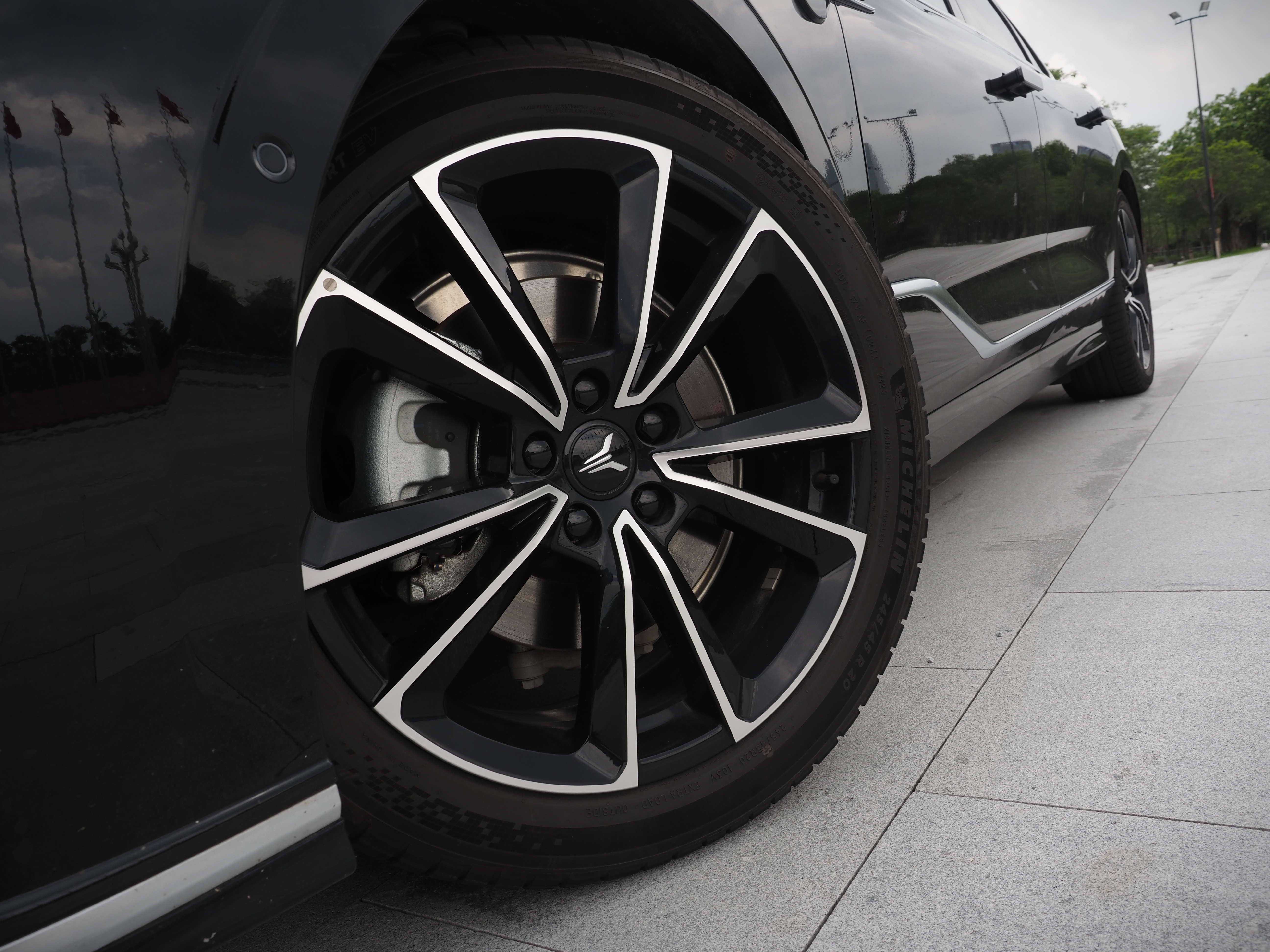 深度体验岚图追光PHEV：老板位很诱人但也有美中不足(图14)