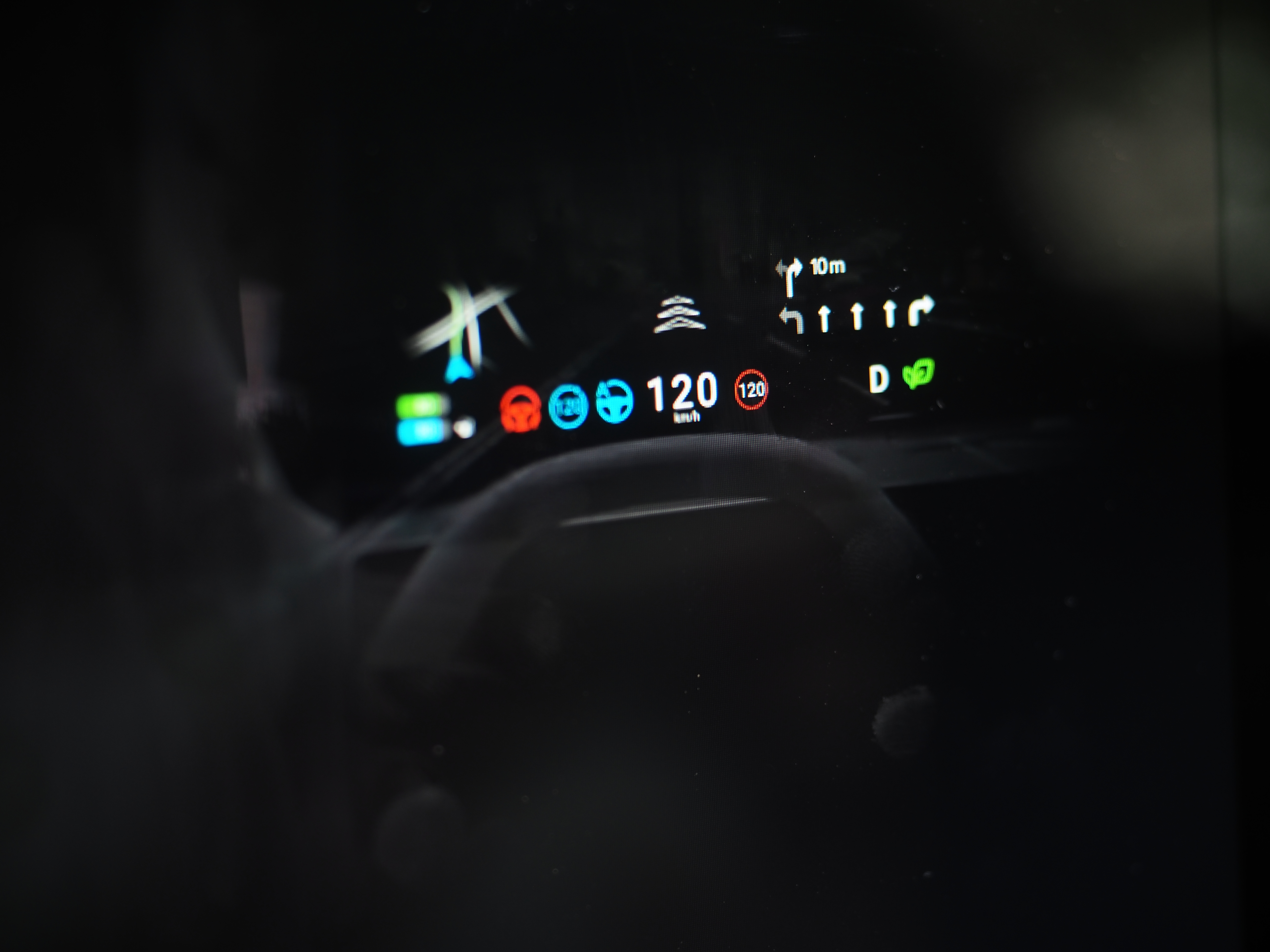 深度体验岚图追光PHEV：老板位很诱人但也有美中不足(图15)