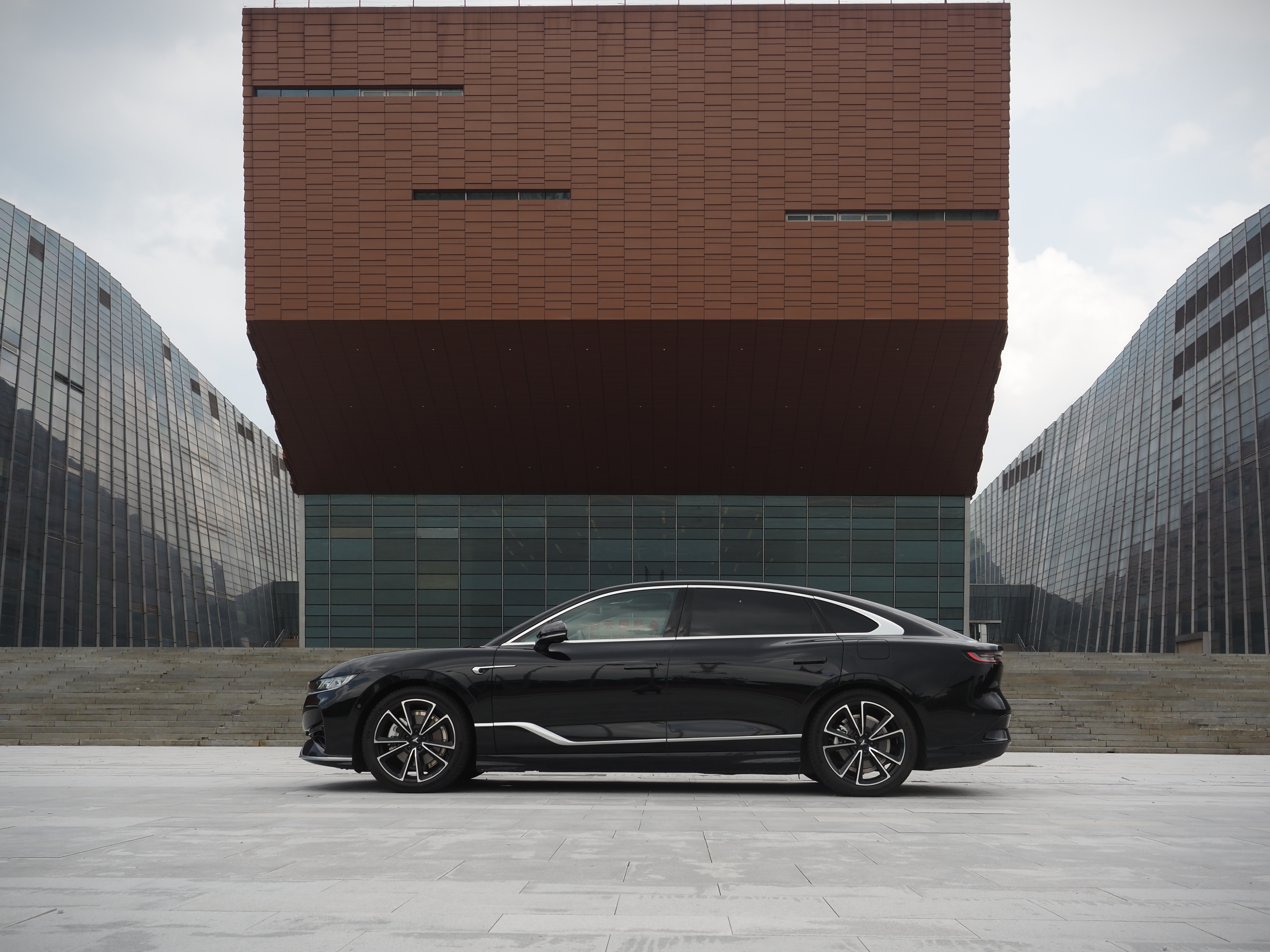 深度体验岚图追光PHEV：老板位很诱人但也有美中不足(图19)