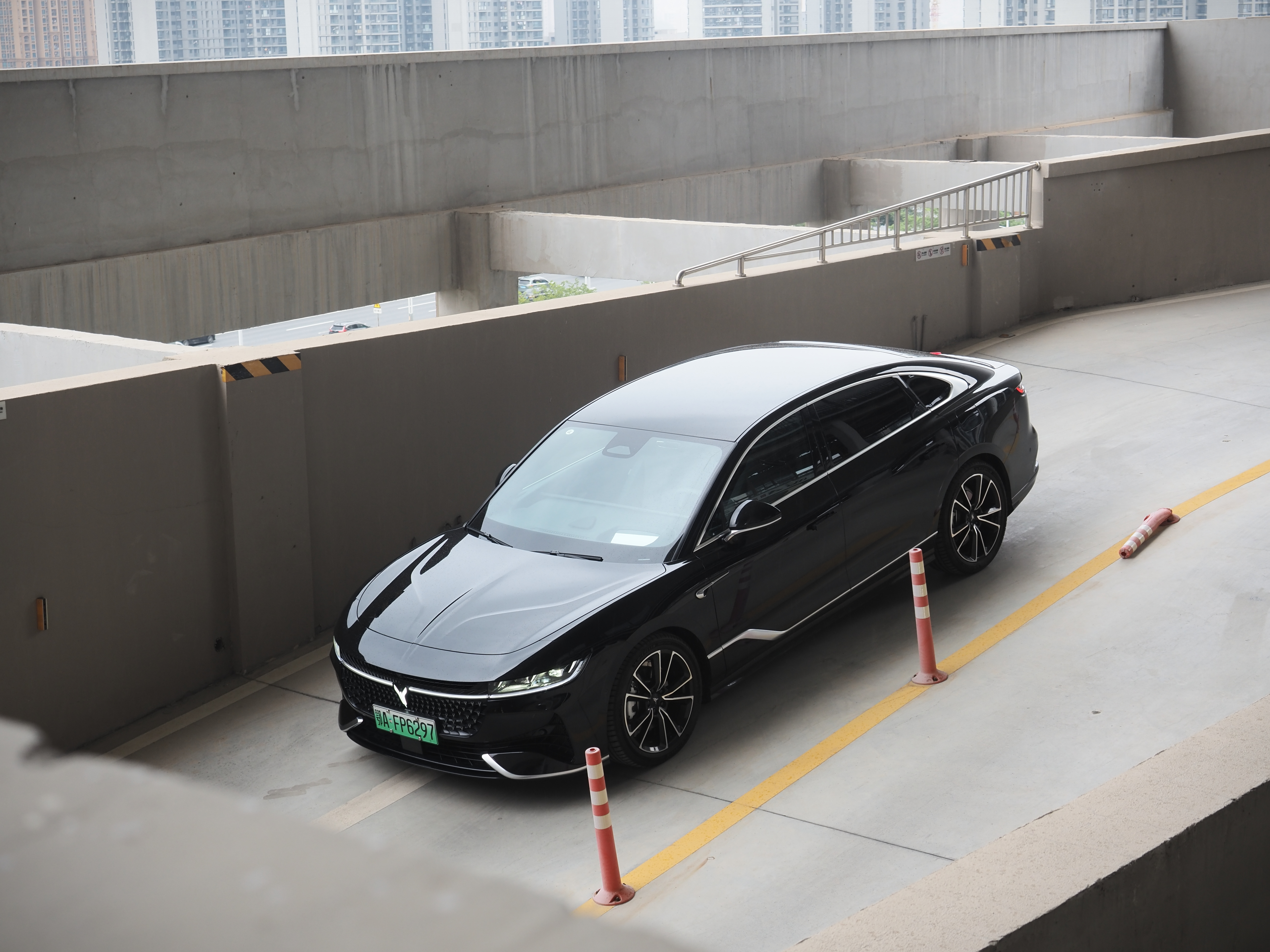 深度体验岚图追光PHEV：老板位很诱人但也有美中不足(图21)