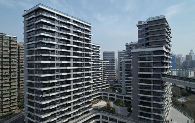 卖掉高层的33楼搬到低楼层老小区后才发现高层是妥妥的智商税(图10)