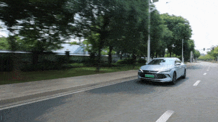 试驾秦L最强国产B级轿车“卷王”是否名副其实？(图7)