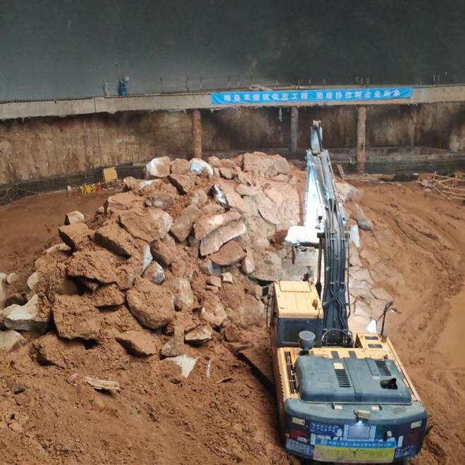 气膜大天棚隔断基坑噪声源！福田绿色施工多方治噪解难题(图3)