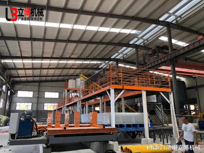 隔音墙板挤压机