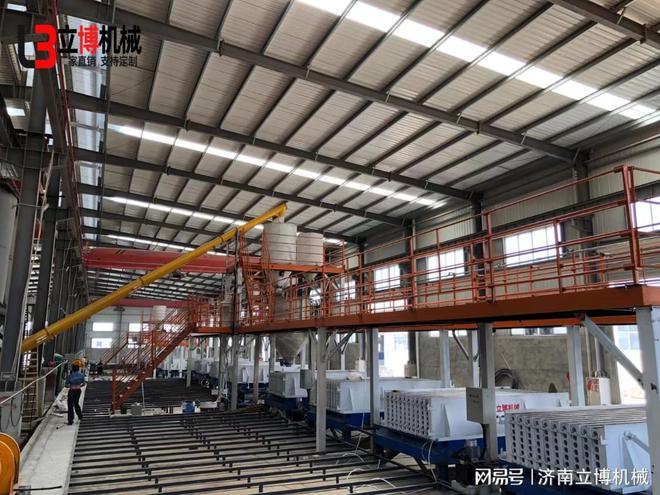 隔音墙板挤压机(图2)