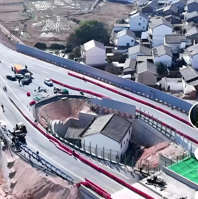 金溪之眼后续:房主一天在外吃饭女婿过年没来院内条幅惹争议(图14)