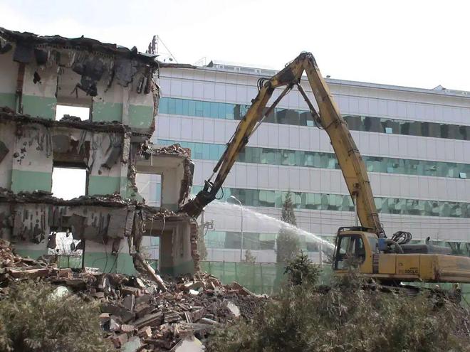 住建部一锤定音！预制板房符合这2项要求就可以“全面拆除”(图7)