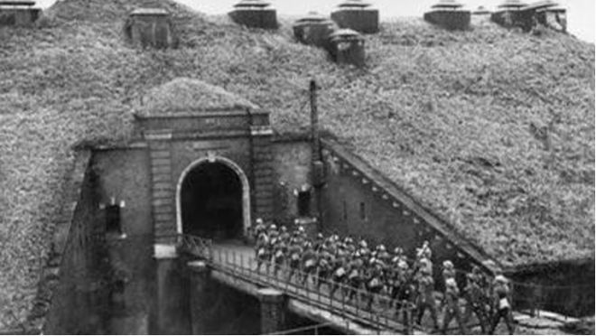 山东一家5代人住日军炮楼58年因墙体太厚耗费十几年才通暖气(图3)