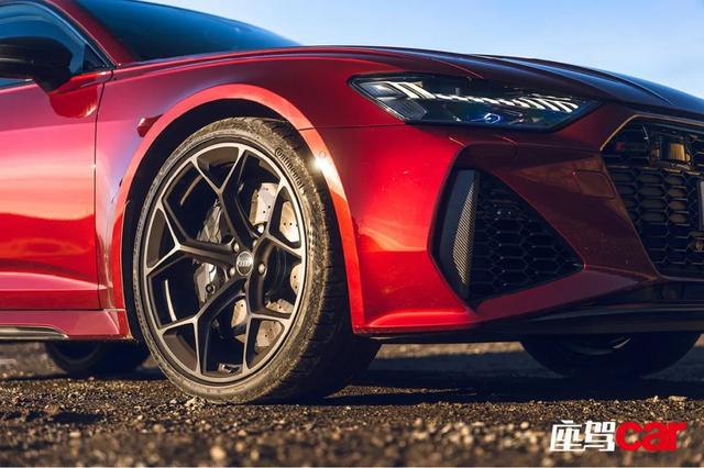 全新宝马M5、奥迪RS6、保时捷Taycan三车对比谁会胜出？（上）(图12)