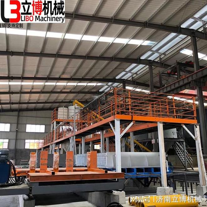 空心轻质隔墙板挤压机(图3)