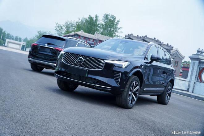 豪华车型决赛圈！沃尔沃全新XC90和奔驰GLE怎么选？