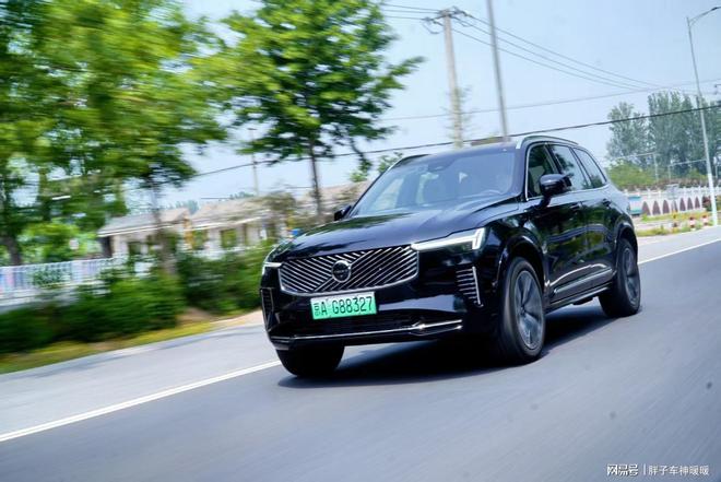 豪华车型决赛圈！沃尔沃全新XC90和奔驰GLE怎么选？(图19)