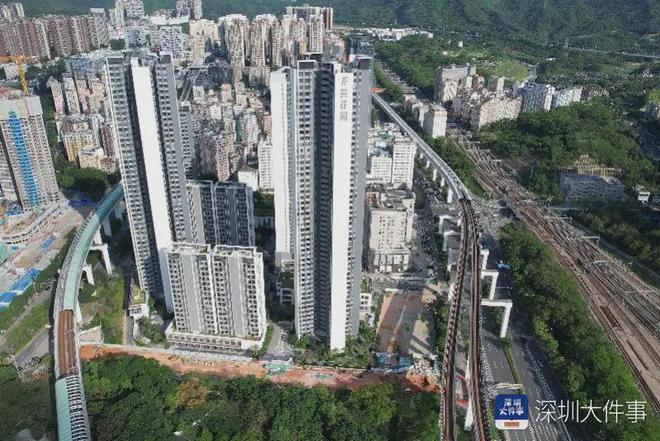 “深受折磨”深圳一小区业主纷纷贴“吵”字！有人迟迟不敢入住(图2)