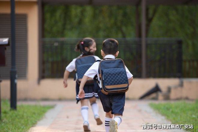 上海万科中興傲舍发布：时代的笔触绘就万科中興傲舍清雅画卷(图28)