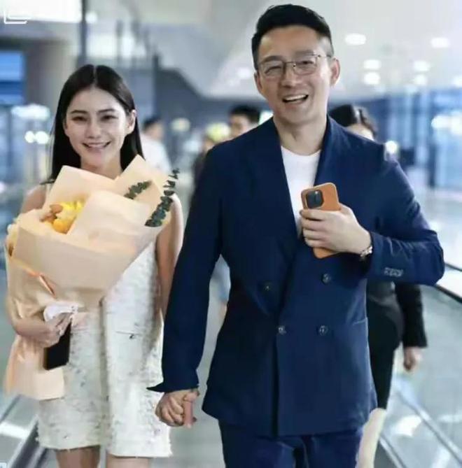 汪小菲婚礼彩排张兰开心送祝福!马筱梅表态：不收礼金只要幸福!(图9)