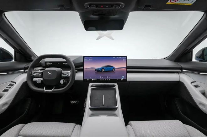 起价2198万元！全新小鹏P7追着小米SU7打(图8)